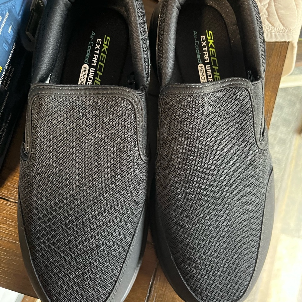 Skechers Men's Black Mesh Slip-Ons 9.5